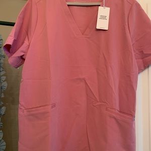 Figs women’s chalk pink XL scrub top